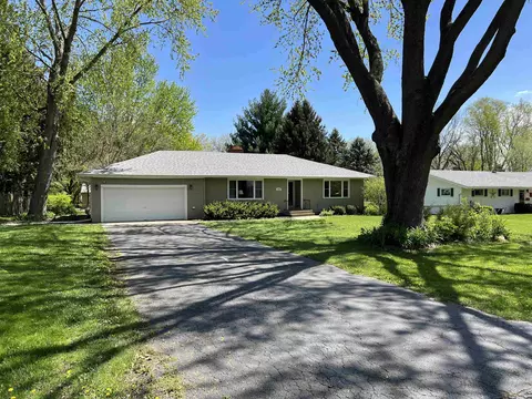 1711 Morgan Ter, Beloit, WI 53511