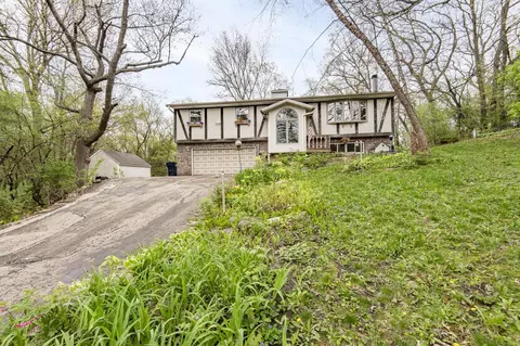 3732 Nelson Ln, Deerfield, WI 53531