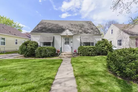 2806 Hoard St, Madison, WI 53704