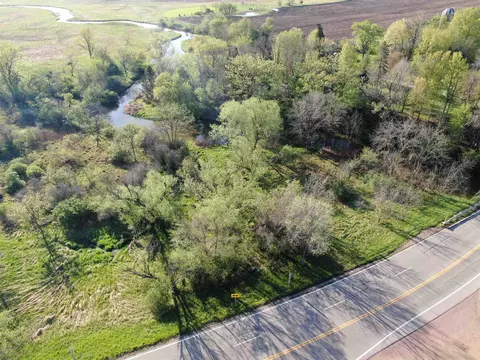 1 Ac Highway 23, Briggsville, WI 53920