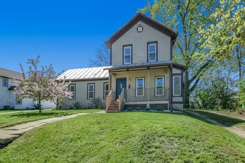 610 Mound St, Baraboo, WI 53913