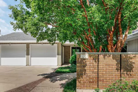 206 Frigate Dr, Madison, WI 53705