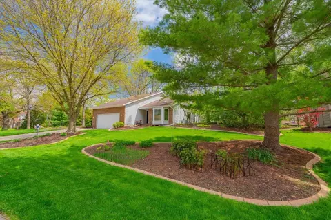 805 Tamarack Way, Verona, WI 53593