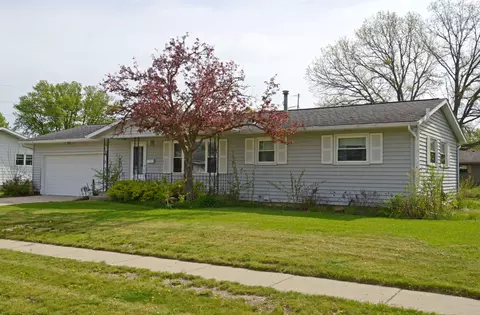 1809 East St, Black Earth, WI 53515