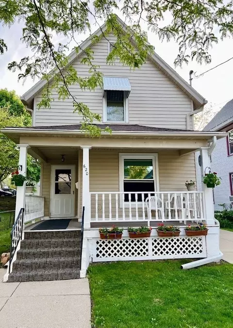 620 S Mills St, Madison, WI 53715