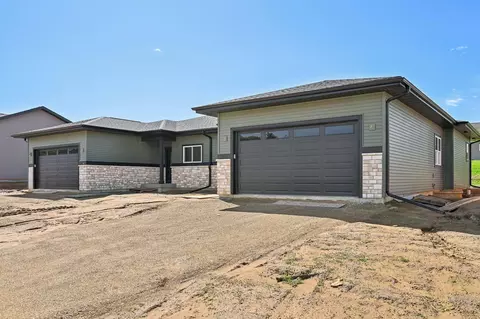2097 Fawn Valley Ct, Reedsburg, WI 53959