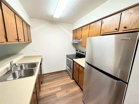 845 N Gammon Rd #C, Madison, WI 53717