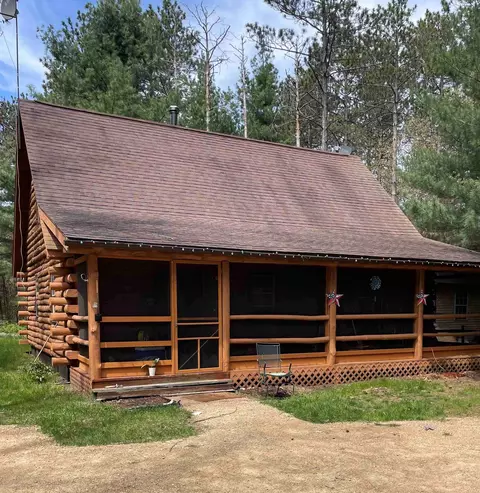 n8441 Beach Court, New Lisbon, WI 53950