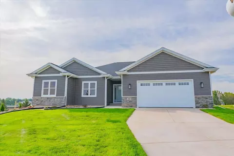 789 Mocha Way, Verona, WI 53593