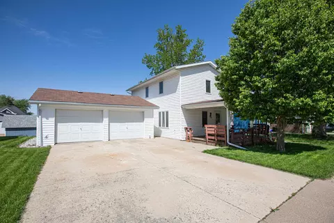 313 S Jackson St, Cuba City, WI 53807