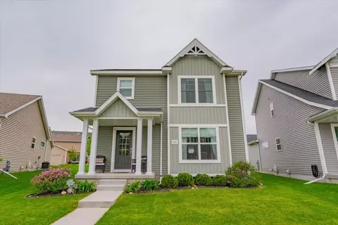 1227 Twisted Branch Way, Sun Prairie, WI 53590