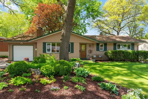 5014 Ironwood Dr, Madison, WI 53716