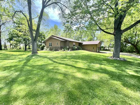 7316 S Lathers Rd, Beloit, WI 53511