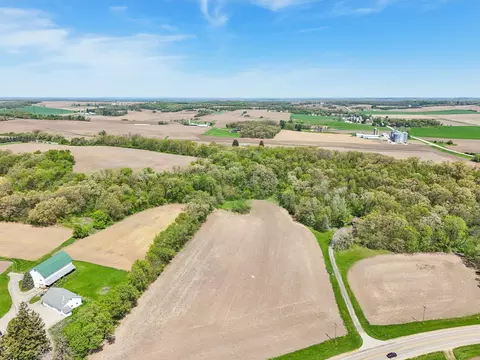 lot1 County Road P, Mount Horeb, WI 53572