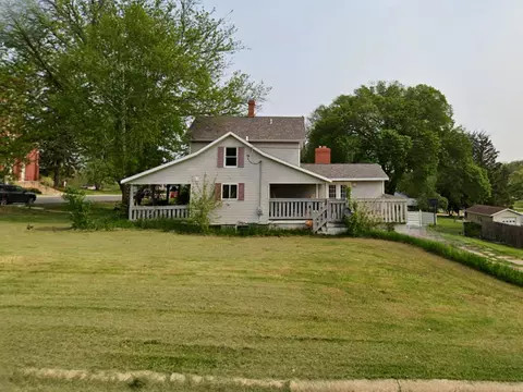 5670 Main St, Gratiot, WI 53541
