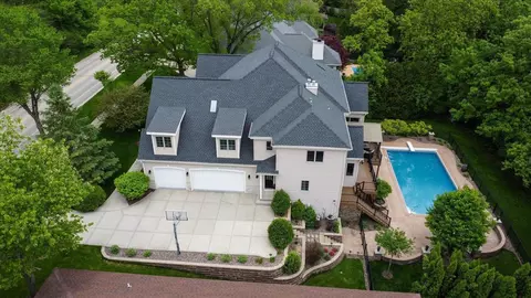 9125 Blackhawk Rd, Middleton, WI 53562