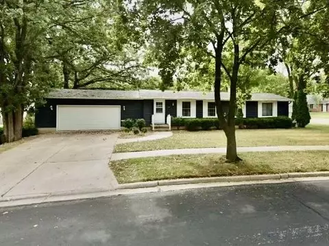 1011 W Cramer St, Fort Atkinson, WI 53538