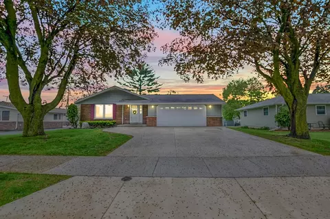 511 Gould St, Beaver Dam, WI 53916