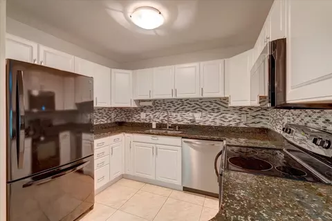 4450 Gray Rd, Deforest, WI 53532