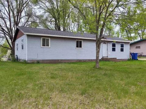 107 N Pierce St, Adams, WI 53910