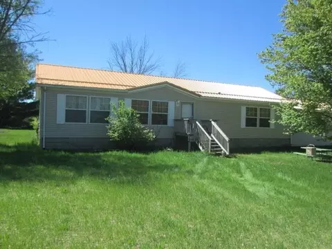 713 Fur Ave, Wisconsin Dells, WI 53965