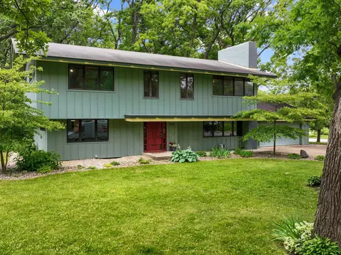 5502 Barton Rd, Madison, WI 53711