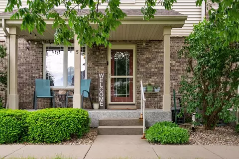 3936 Maple Grove Dr #5, Madison, WI 53719