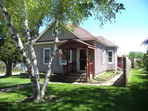 601 S Iowa St, Dodgeville, WI 53533