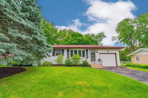 4705 Texas Trl, Madison, WI 53704
