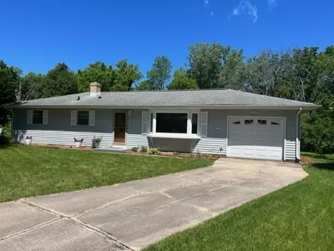 5 Boston Ct, Madison, WI 53711