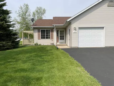 n6077 Southview Court #A, Green Lake, WI 54941