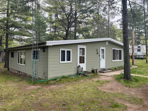 2050 Maple St, Friendship, WI 53934