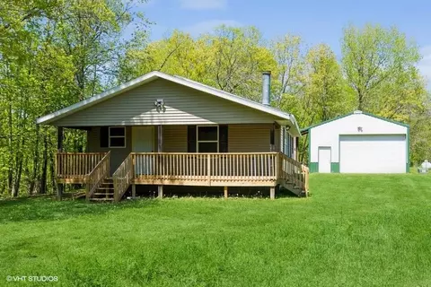 n1240 Kennedy Road, Lyndon Station, WI 53944