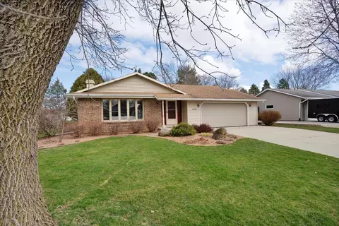 4219 Oldwyck Dr, Janesville, WI 53546
