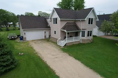 n5689 Towne Road, Rosendale, WI 54974