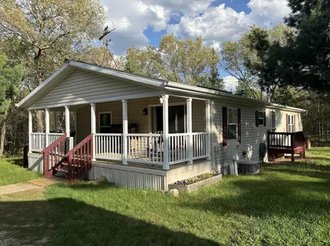 n10563 19th Avenue, Necedah, WI 54646