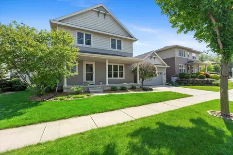 5 Matson Ct, Mcfarland, WI 53558