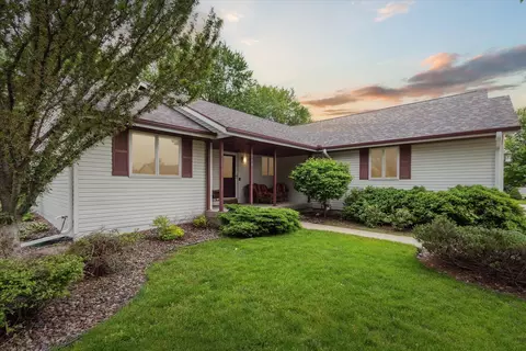 110 Millard Ct, Evansville, WI 53536