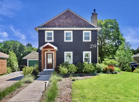 219 Dewey St, Sun Prairie, WI 53590