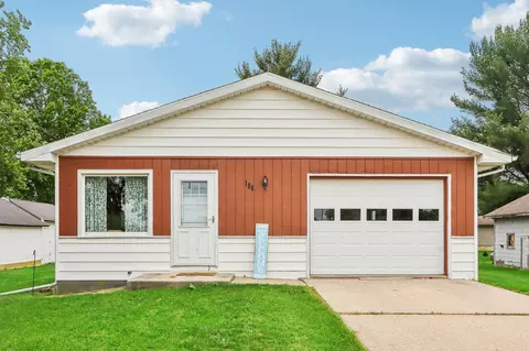 104 12th St, Brodhead, WI 53520