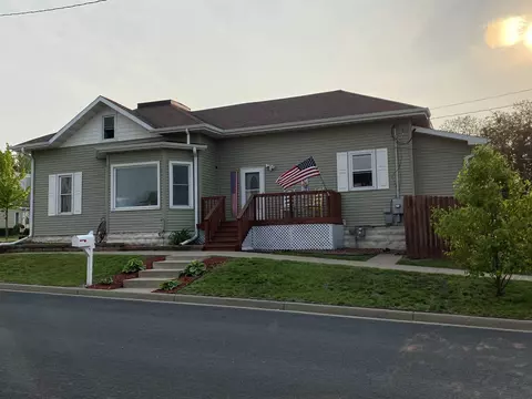 301 W Nott St, Tomah, WI 54660