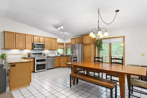 n7697 Indian Hills Trail, Beaver Dam, WI 53916