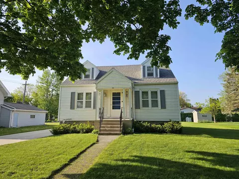 85 Maria Ln, Fond Du Lac, WI 54935