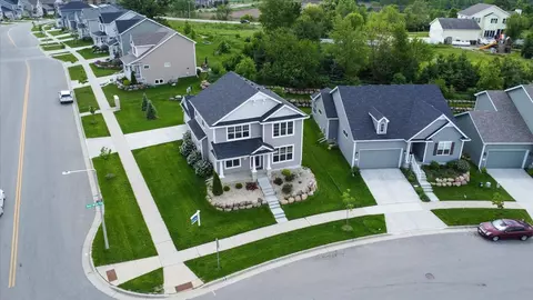 9901 Sweet Willow Pass, Verona, WI 53593