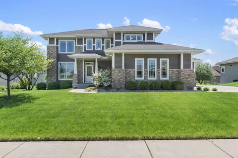 5195 Buttonbush Dr, Fitchburg, WI 53711
