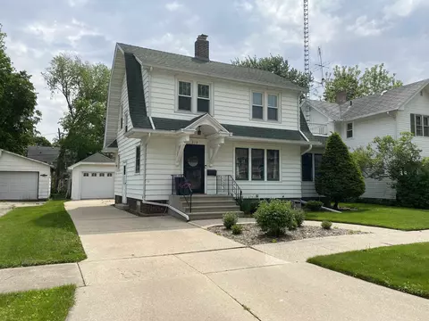 514 Monroe St, Janesville, WI 53545