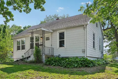 4201 Claire St, Madison, WI 53716