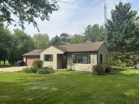 2918 S Afton Rd, Beloit, WI 53511