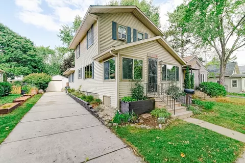 2322 Upham St, Madison, WI 53704