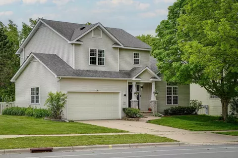 7805 Starr Grass Dr, Madison, WI 53719